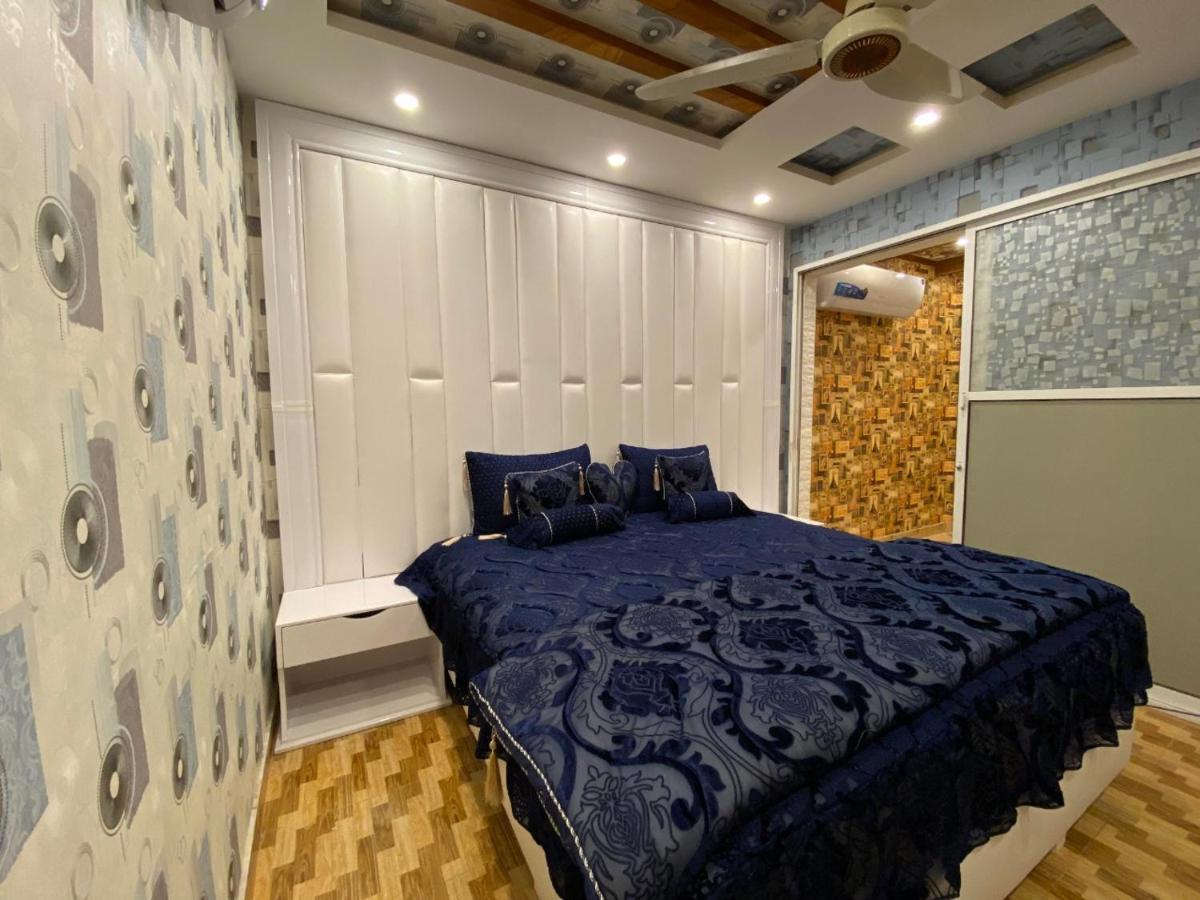Burj Al Bahria Town Luxury Suites Lahore Exterior photo