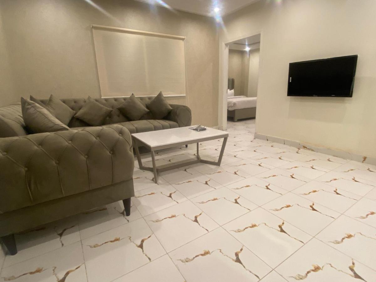 Burj Al Bahria Town Luxury Suites Lahore Exterior photo