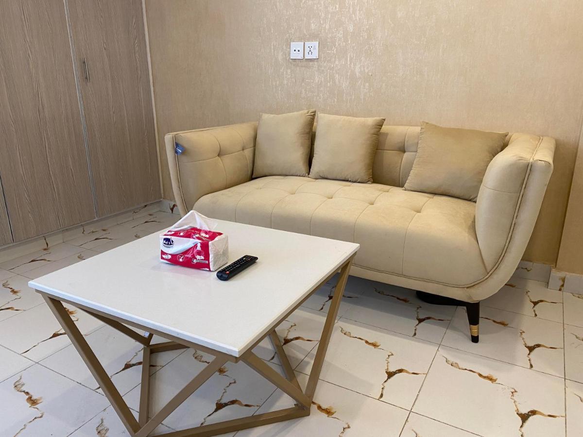 Burj Al Bahria Town Luxury Suites Lahore Exterior photo