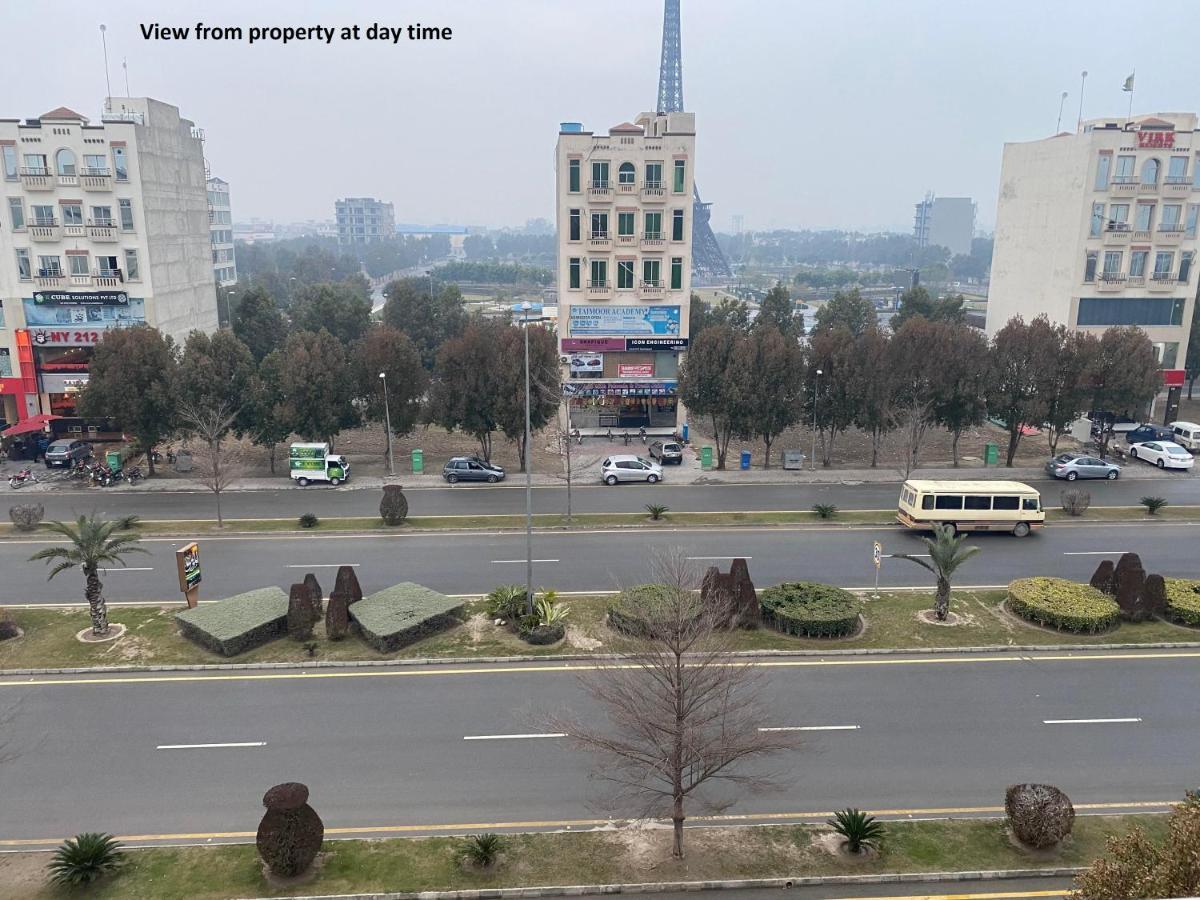 Burj Al Bahria Town Luxury Suites Lahore Exterior photo