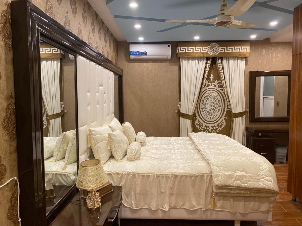 Burj Al Bahria Town Luxury Suites Lahore Exterior photo